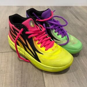 MB.02 Rick and Morty basketball sneakers youth size 5.5